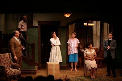 Photo Flash: First Look at Nancy Bell, Tanesha Gary and More in CLYBOURNE PARK  Image