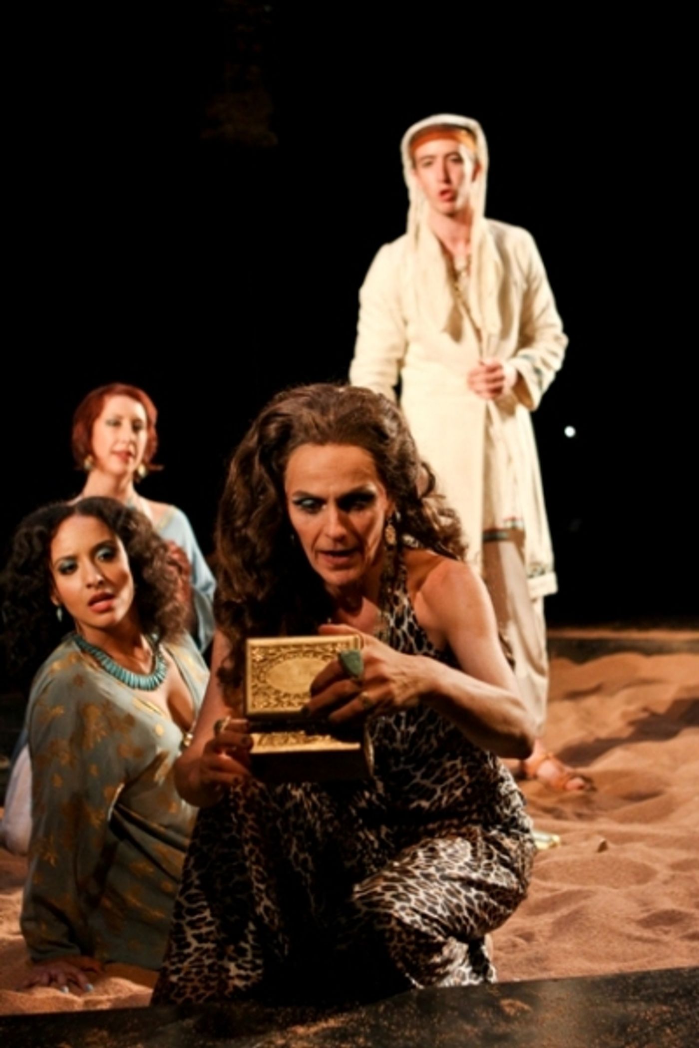 Photo Flash: First Look at Seattle Shakespeare Company's ANTONY AND CLEOPATRA  Image