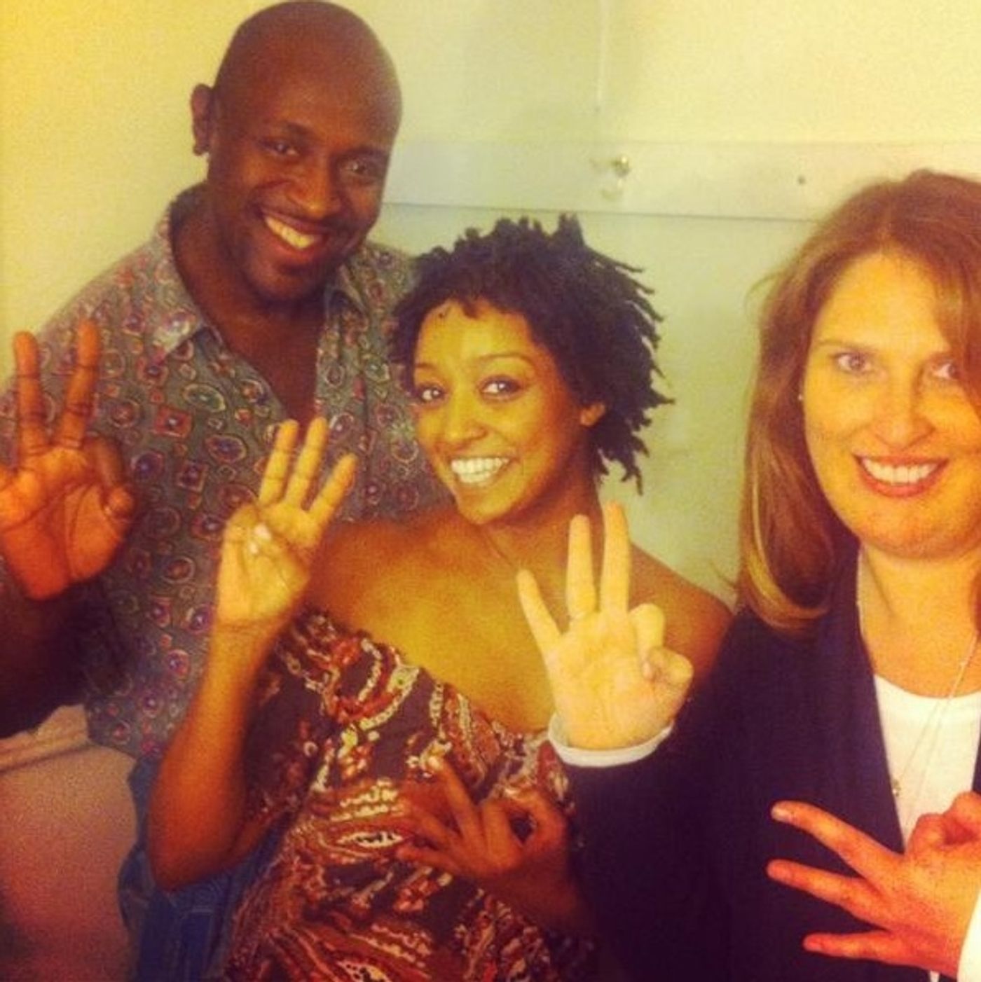 Photo Flash: Saturday Intermission Pics, Nov 3 - NEWSIES Channel CHICAGO, Broadway for Hurricane Relief & More!  Image