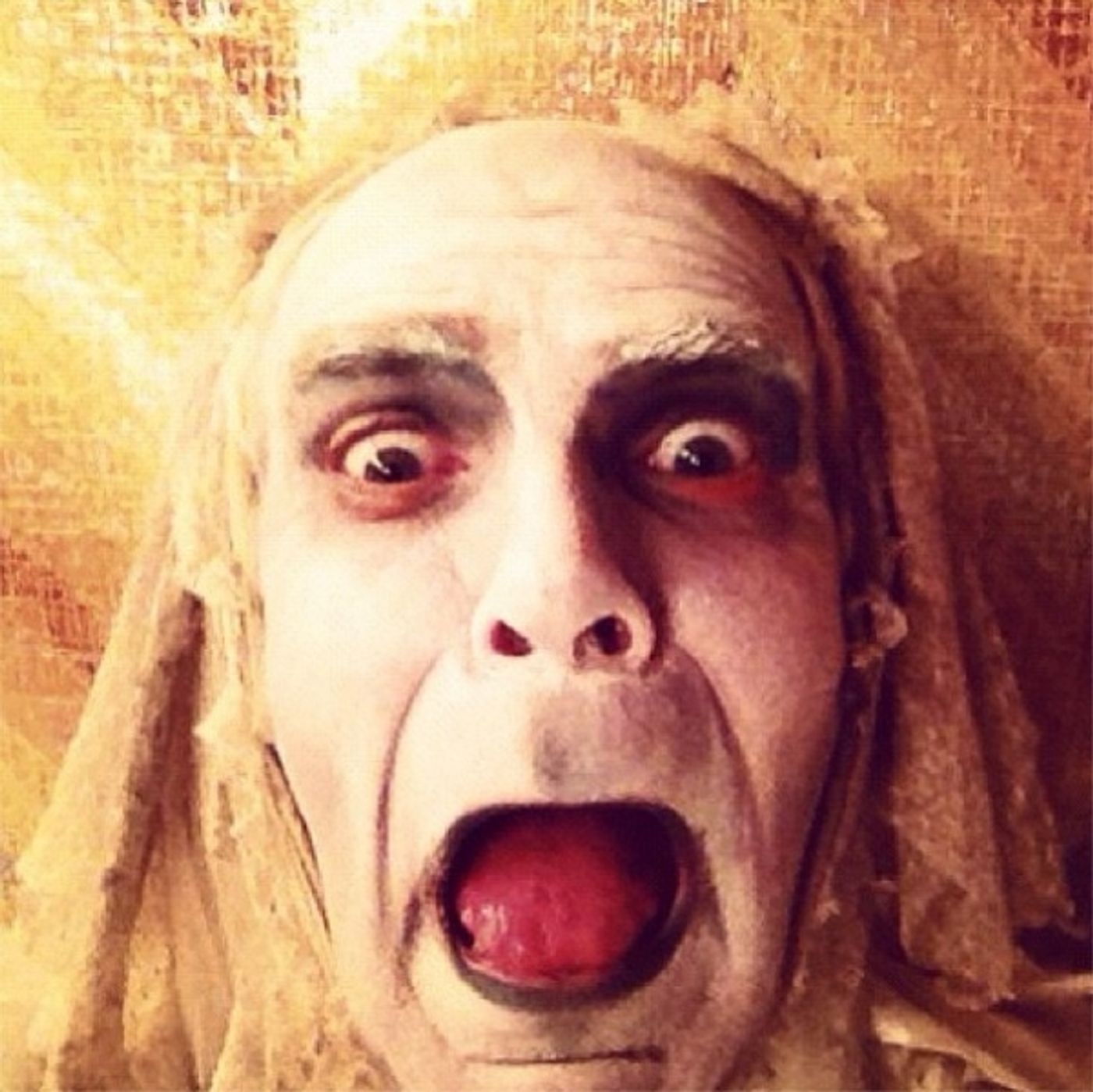 Photo Flash: Saturday Intermission Pics, Nov 3 - NEWSIES Channel CHICAGO, Broadway for Hurricane Relief & More!  Image