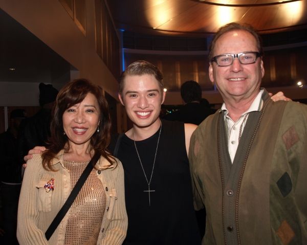 Photos: 3-D Theatricals' HAIRSPRAY Opening Night & Curtain Call at Redondo Beach Performing Arts Center — photo 21 of 30
