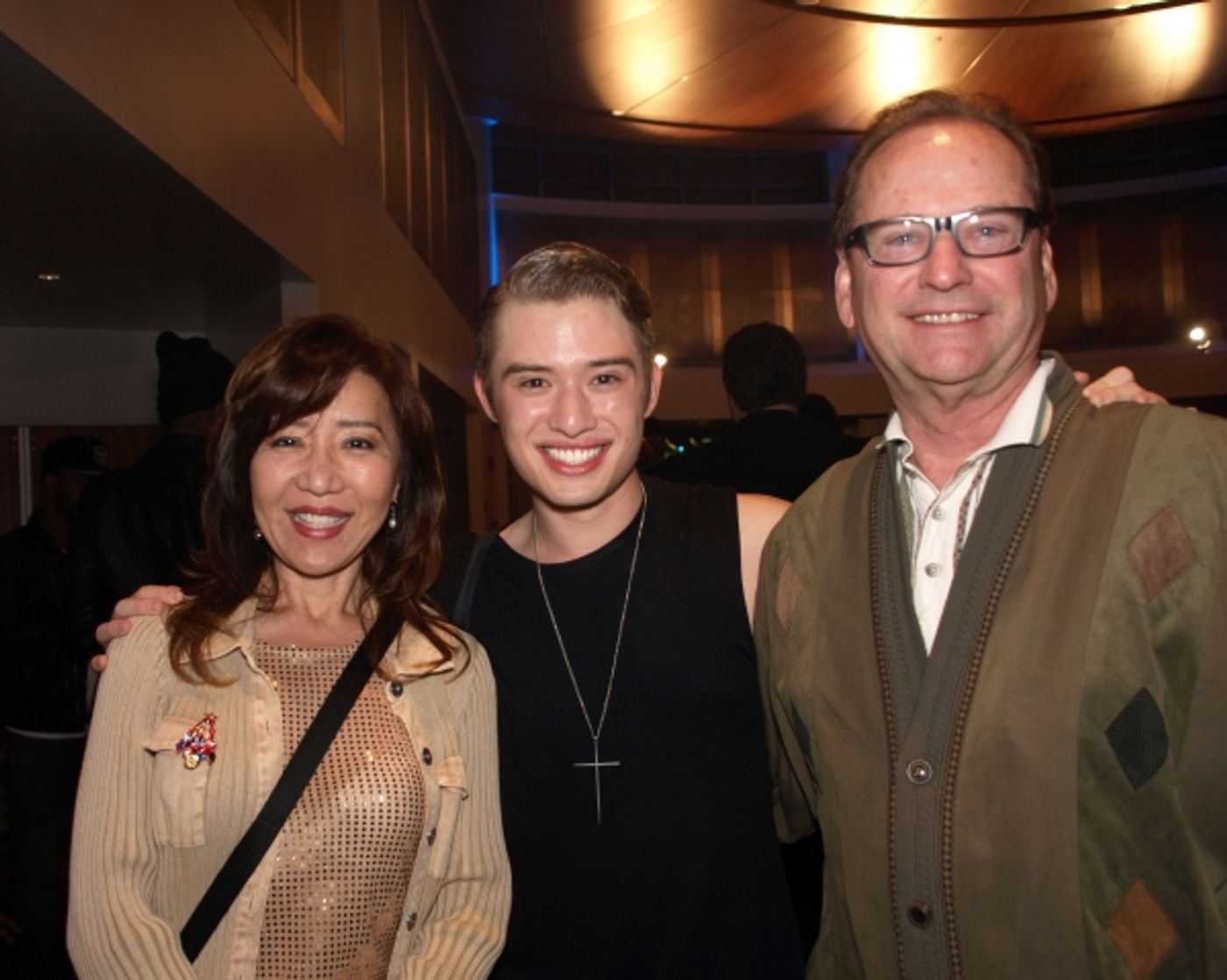 Photo Coverage: 3-D Theatricals' HAIRSPRAY Opening Night & Curtain Call at Redondo Beach Performing Arts Center  Image
