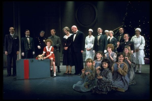 Photo Flashback: Scenes from the Original Production of ANNIE - Andrea McArdle, Dorothy Loudon, Sarah Jessica Parker and More!  Image