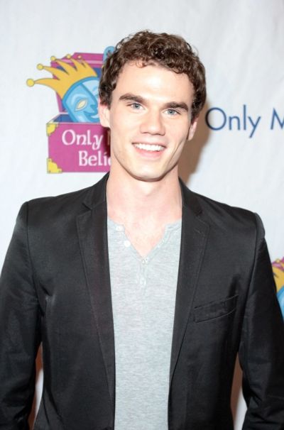 Jay Armstrong Johnson Photo