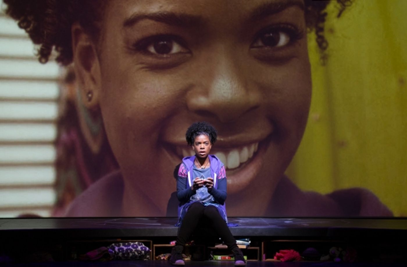 Photo Flash: First Look at EMOTIONAL CREATURE  Image