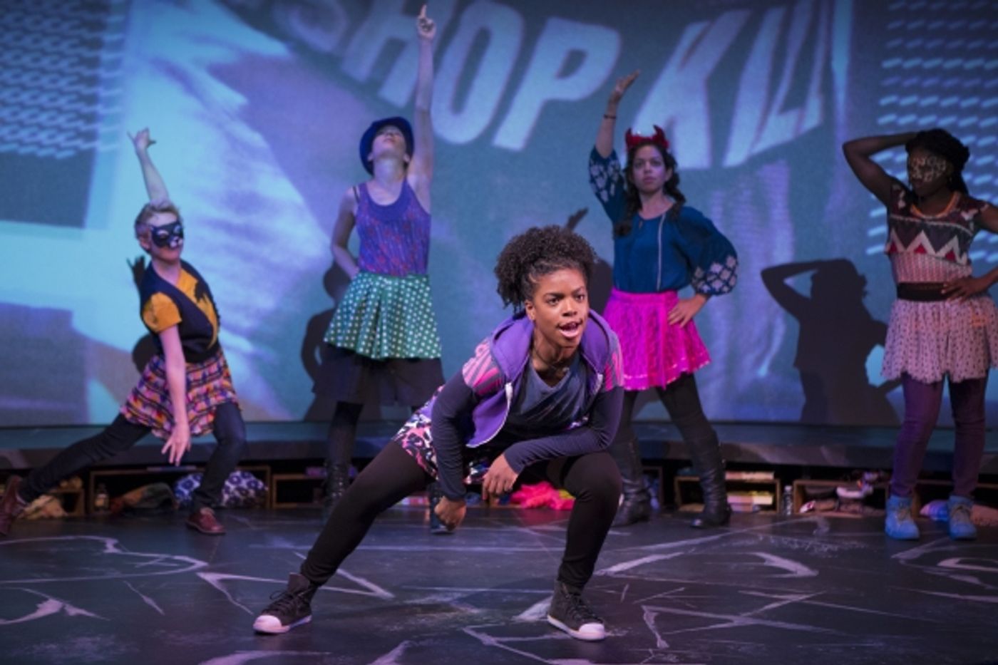 Photo Flash: First Look at EMOTIONAL CREATURE  Image