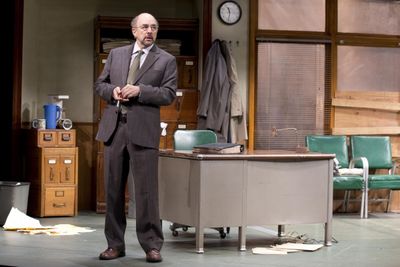 Richard Schiff Photo