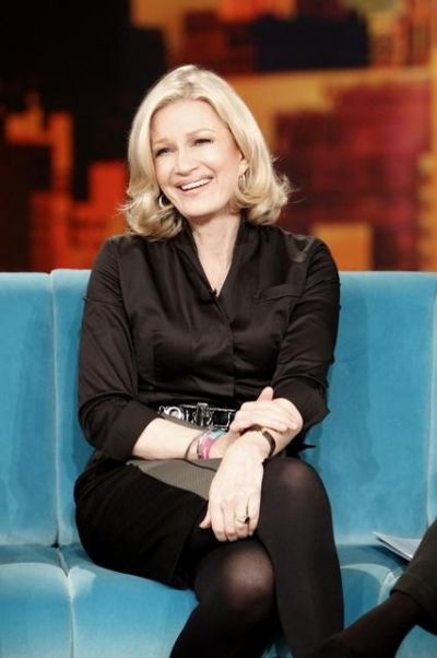 DIANE SAWYER    Photo