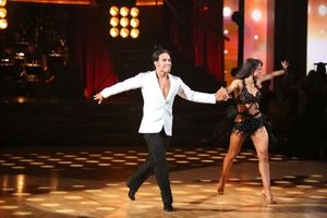 APOLO ANTON OHNO, KARINA SMIRNOFF @ BroadwayWorld APOLO ANTON OHNO, KARINA SMIRNOFF Photo