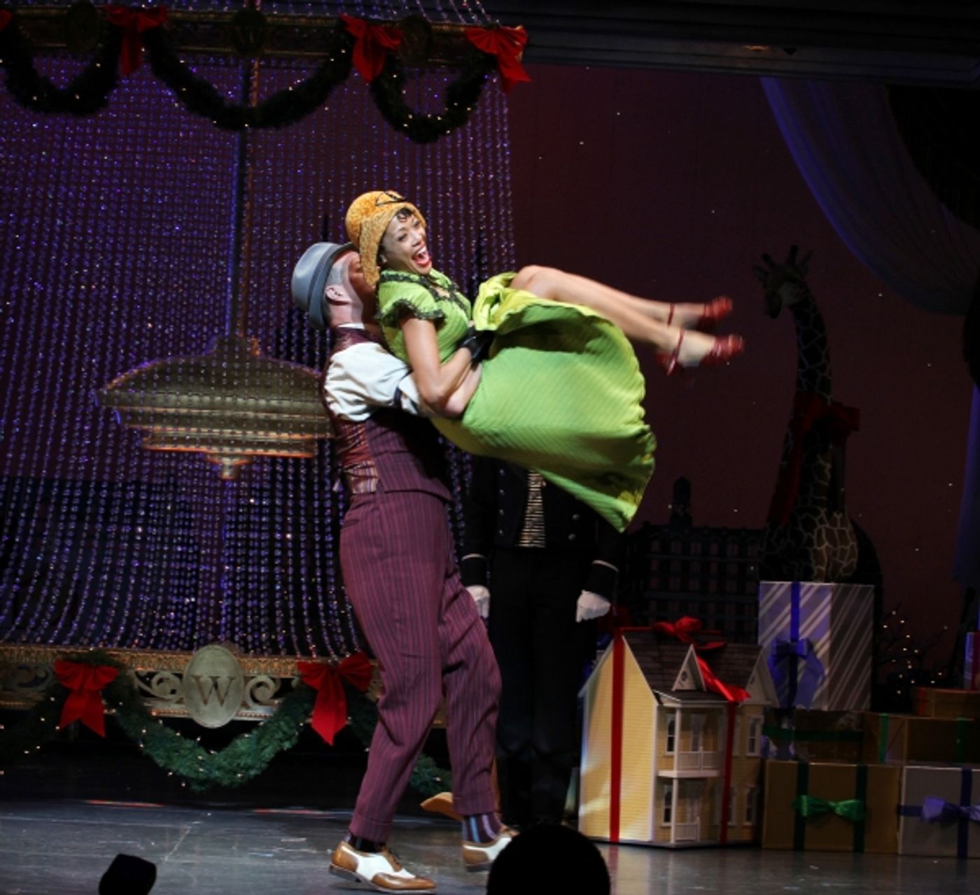 Photo Coverage: Inside Opening Night of ANNIE Opening- the Curtain Call! Image
