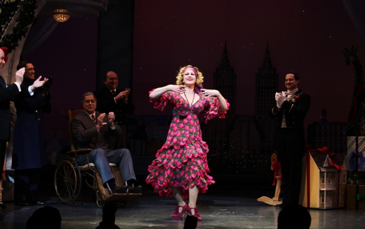 Photo Coverage: Inside Opening Night of ANNIE Opening- the Curtain Call! Image