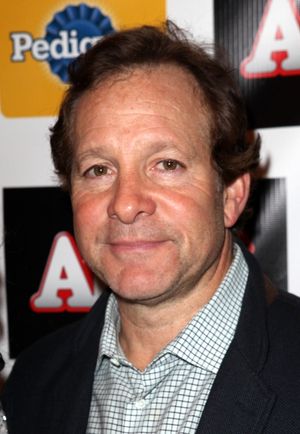 Steve Guttenburg Photo