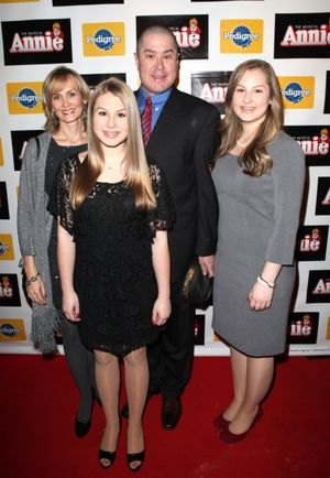 Merwin Foard with wife Rebecca Baxter & daughters Photo