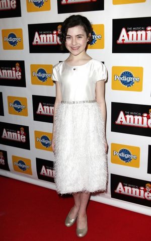 Lilla Crawford Photo