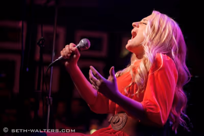 Ali Stroker Photo