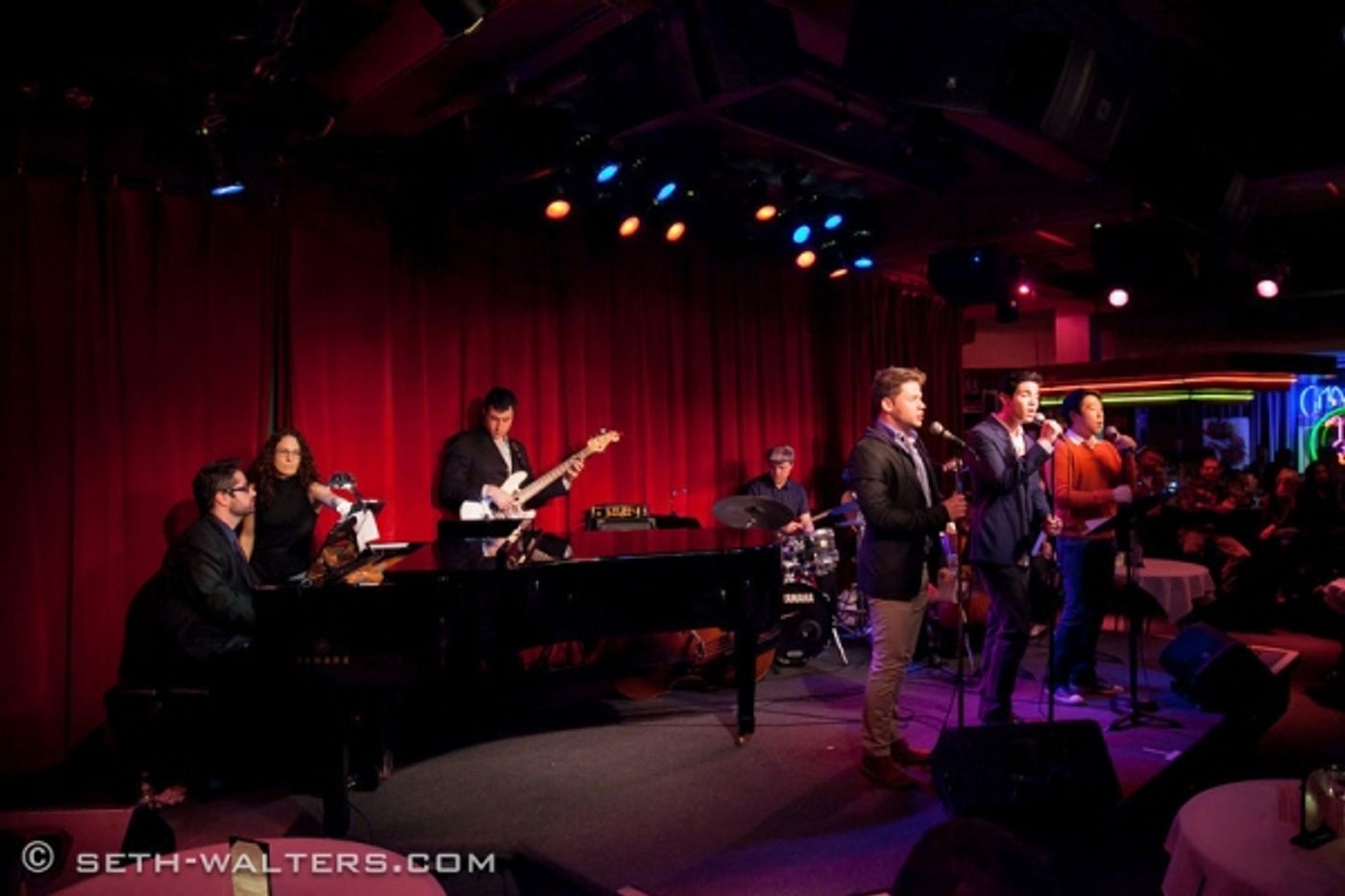 Photo Flash: Kate Shindle, Raymond J. Lee and More Featured in Bobby Cronin Concert at Birdland  Image