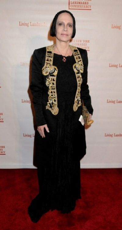 Mary McFadden Photo