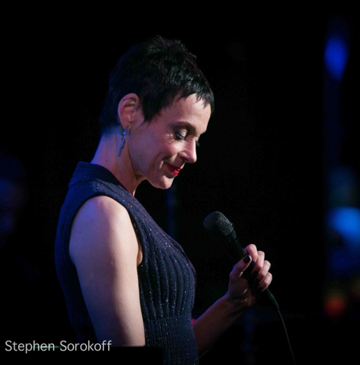 Photo Coverage: Giselle Wolf Brings JOURNEYS: A CELEBRATION to The Metropolitan Room  Image