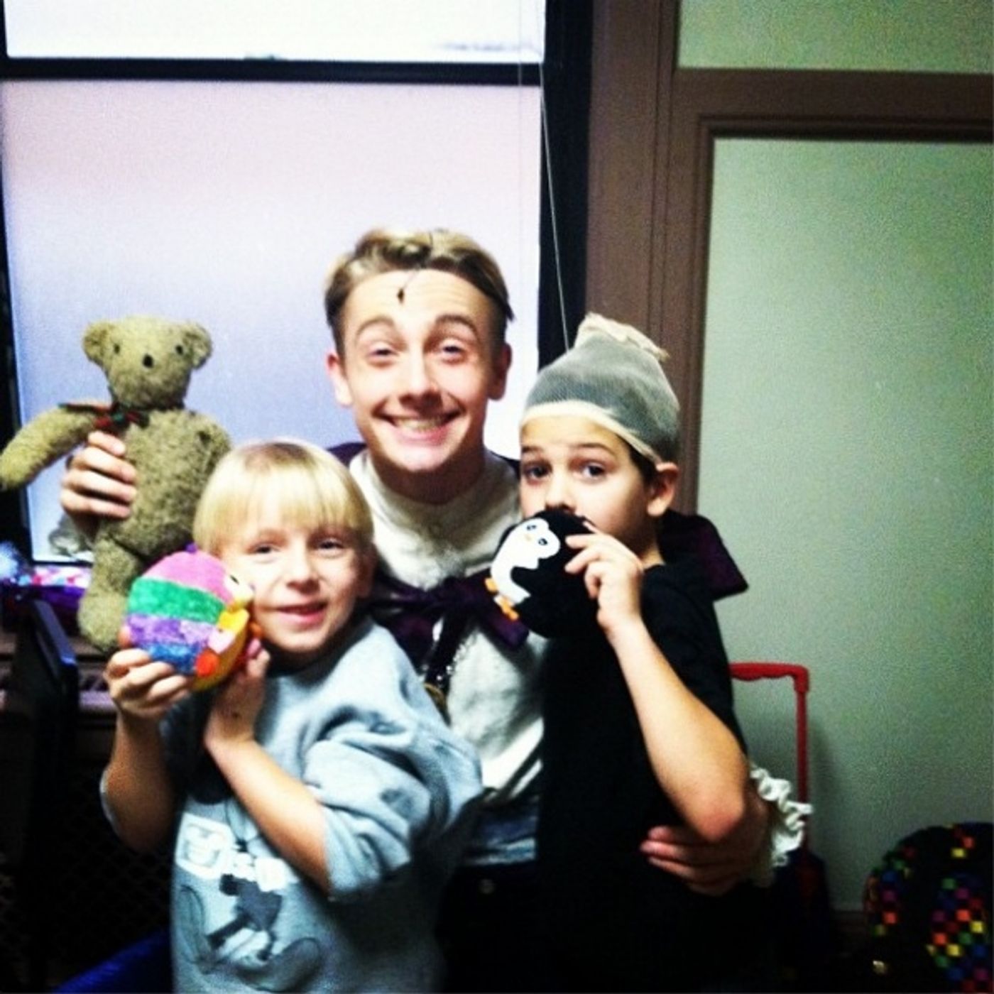 Photo Flash: Saturday Intermission Pics, Nov 10 - Green Edition!  Image