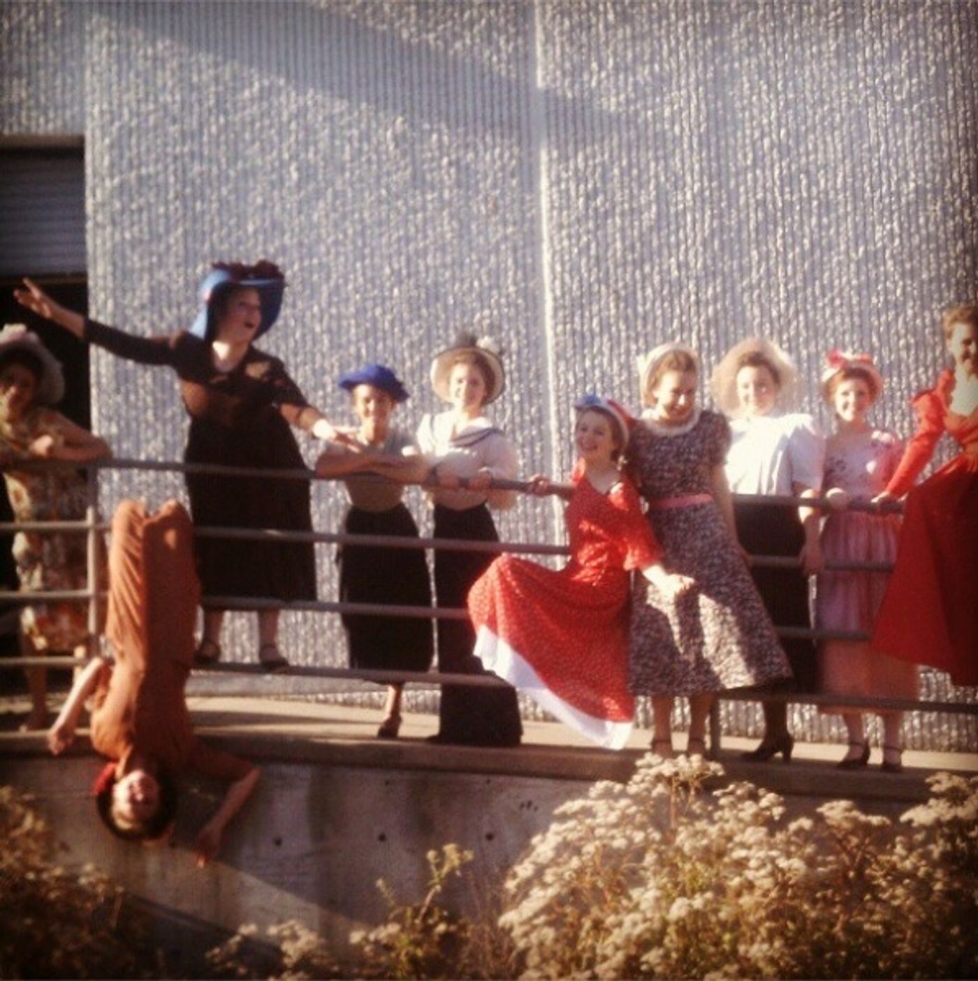 Photo Flash: Saturday Intermission Pics, Nov 10 - Green Edition!  Image