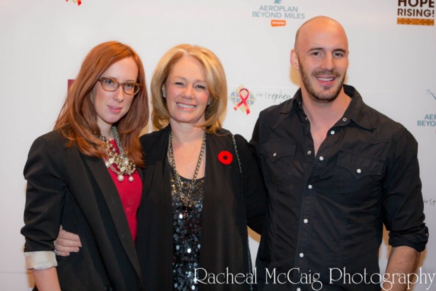 Photo Coverage: Annie Lennox, Sarah McLachlan and Angelique Kidjo at HOPE RISING  Image
