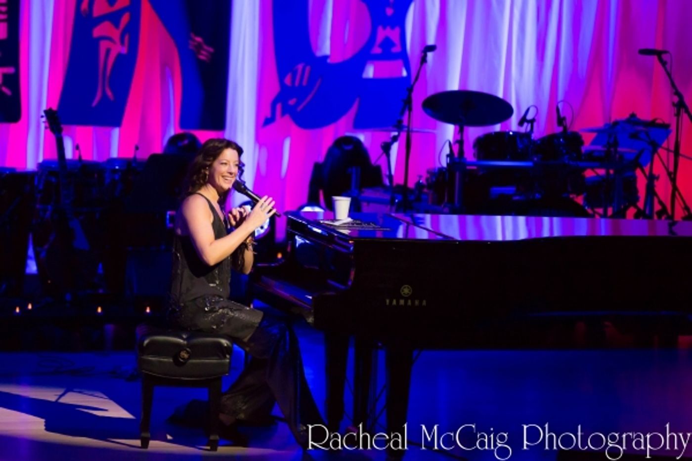 Photo Coverage: Annie Lennox, Sarah McLachlan and Angelique Kidjo at HOPE RISING  Image