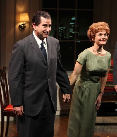 Anthony LaPaglia & Kathryn Erbe Photo