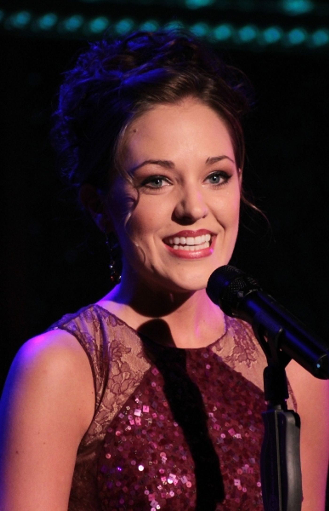 Photo Coverage: Laura Osnes, Leslie Uggams, and More Preview 54 Below Shows!  Image