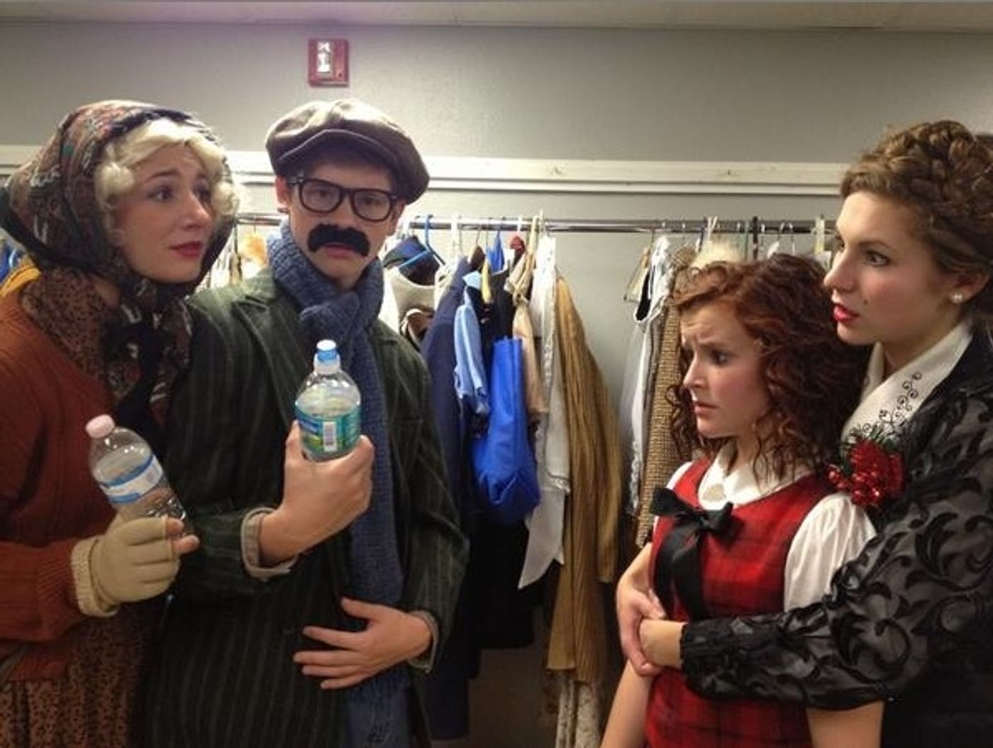 Photo Flash: Saturday Intermission Pics, Nov 10, Part 2 - Green Edition!  Image