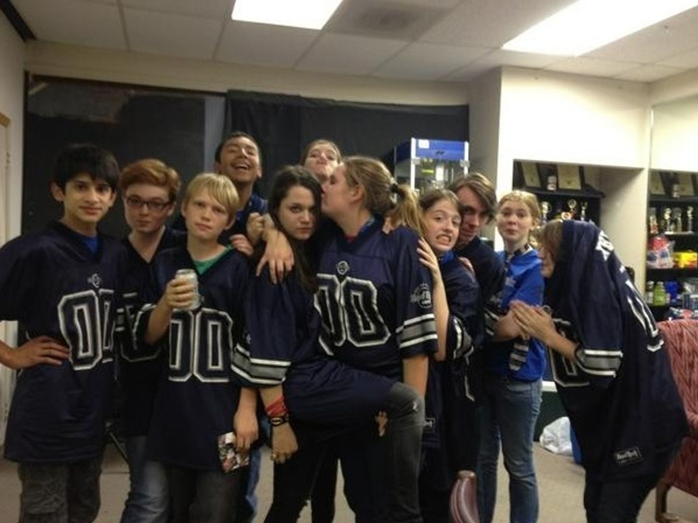 Photo Flash: Saturday Intermission Pics, Nov 10, Part 2 - Green Edition!  Image