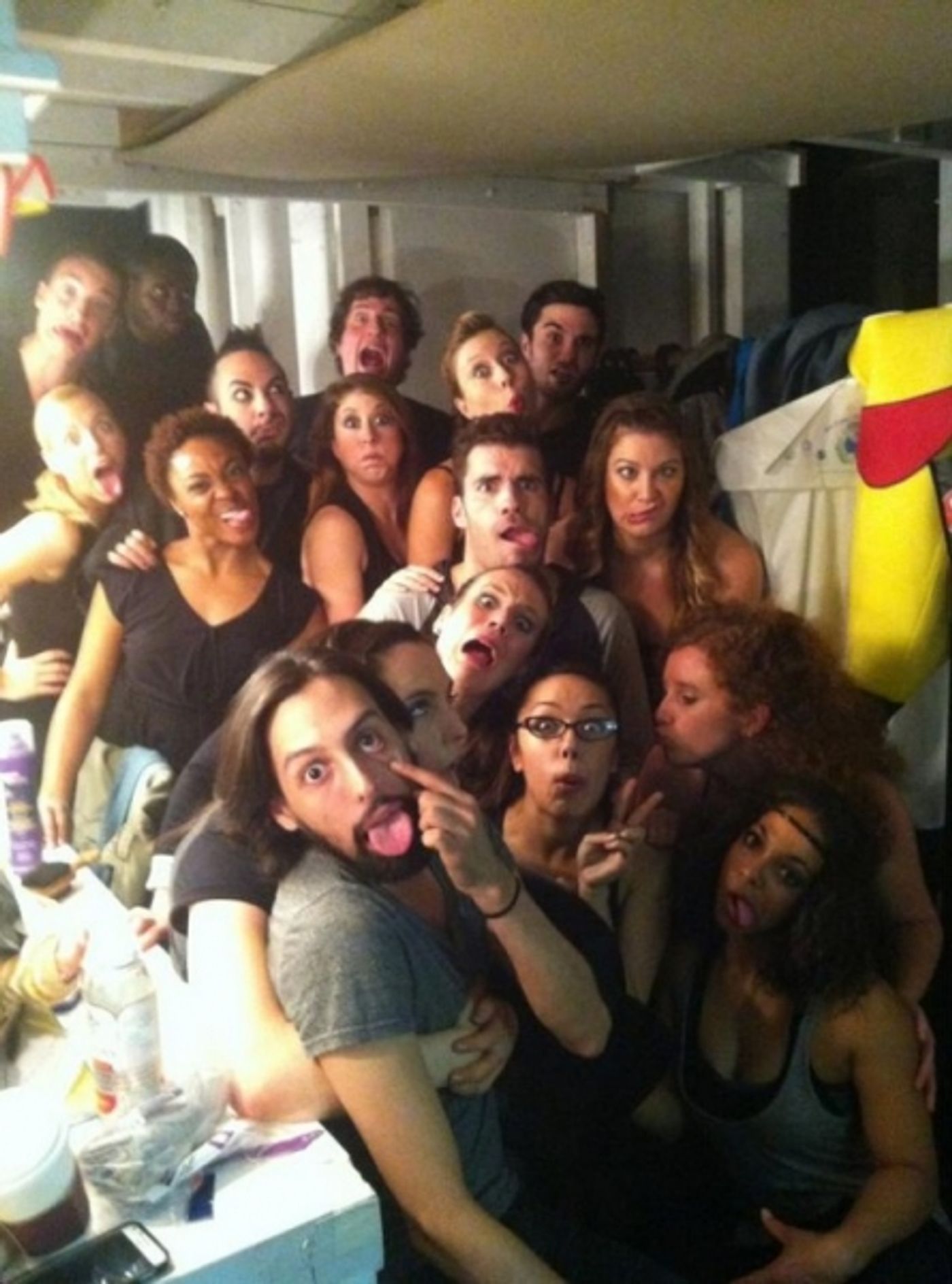 Photo Flash: Saturday Intermission Pics, Nov 10, Part 2 - Green Edition!  Image