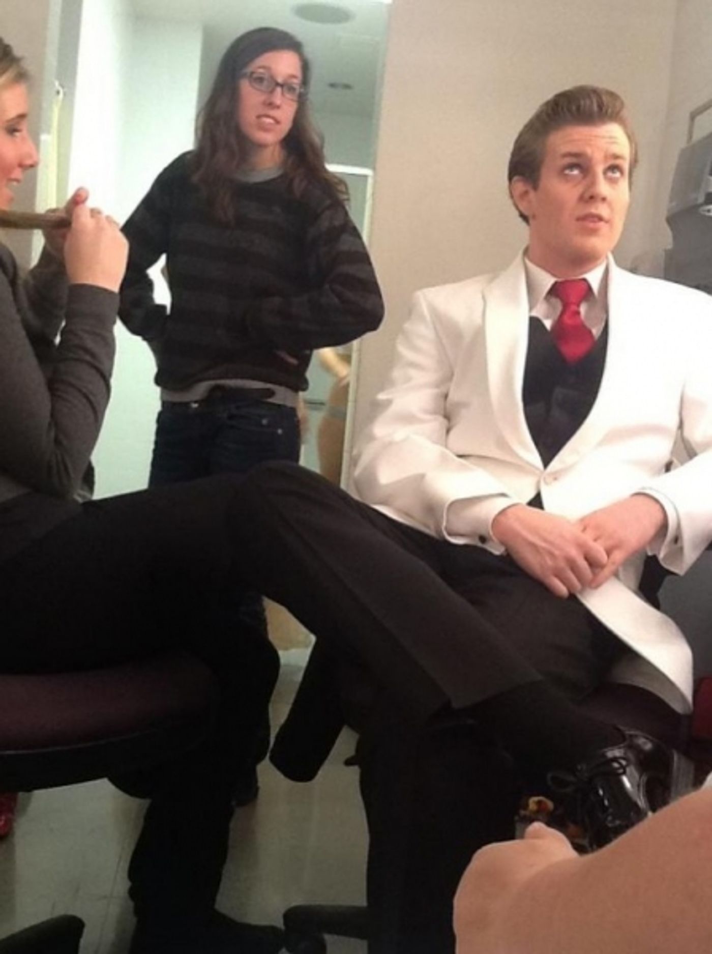 Photo Flash: Saturday Intermission Pics, Nov 10, Part 2 - Green Edition!  Image