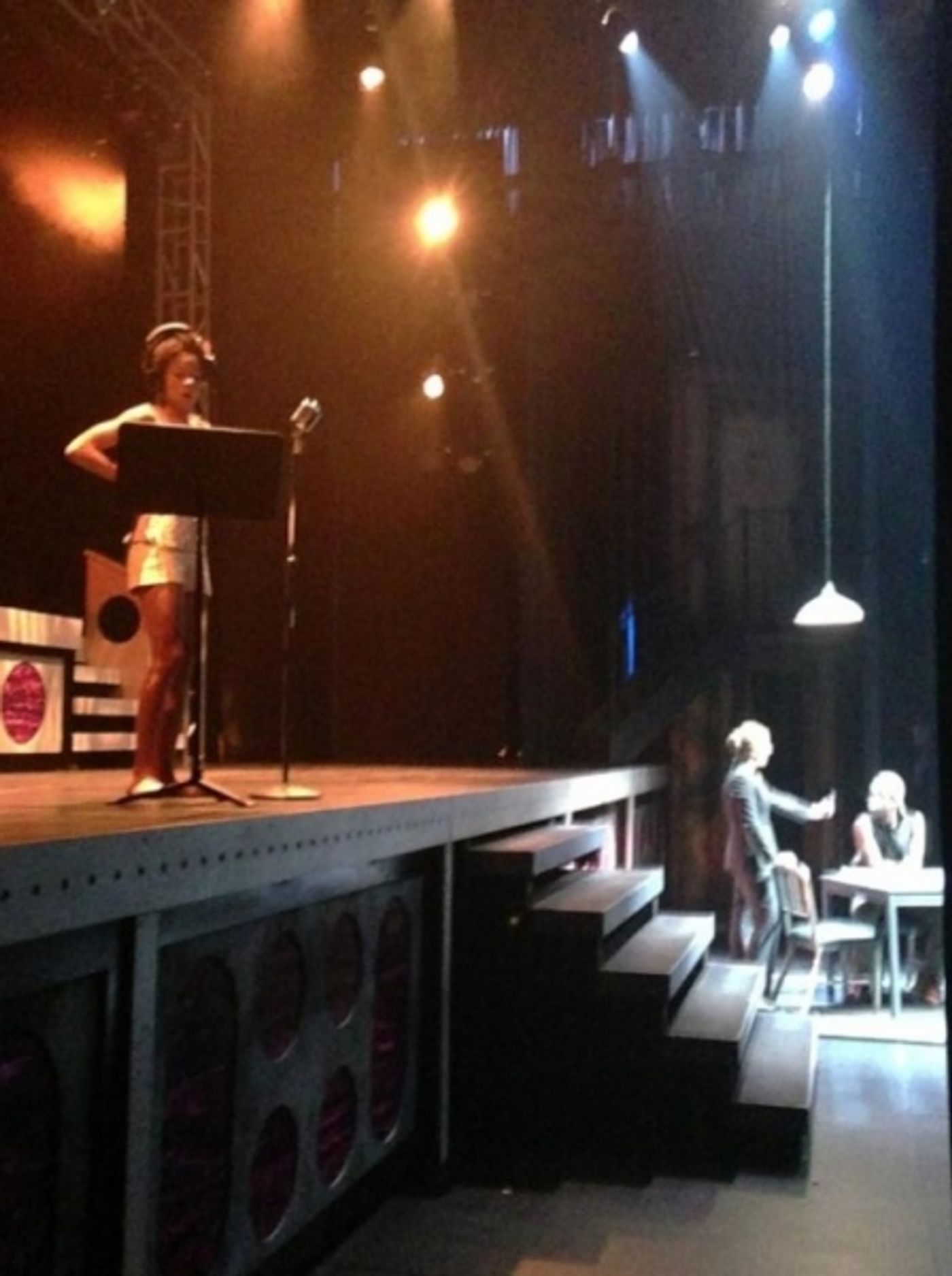 Photo Flash: Saturday Intermission Pics, Nov 10, Part 2 - Green Edition!  Image