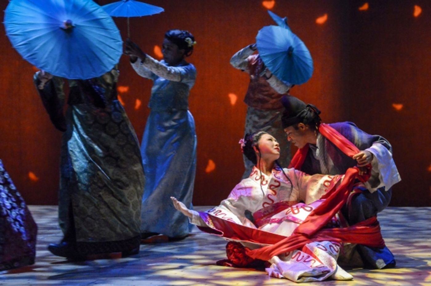 Photo Flash: First Look at Berkeley Rep's THE WHITE SNAKE, Directed by Mary Zimmerman  Image