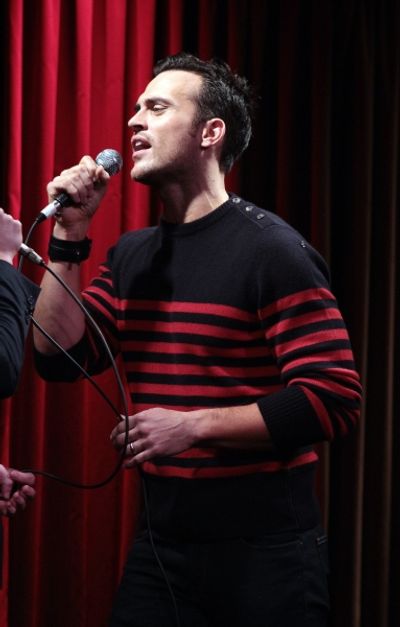 Cheyenne Jackson Photo
