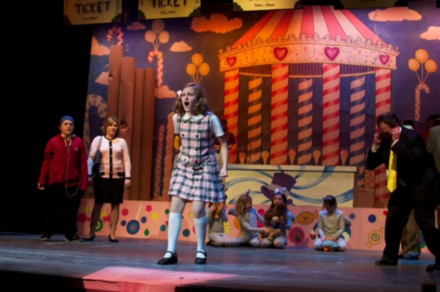 Photo Flash: Un-Common Theatre's ROALD DAHL'S WILLY WONKA  Image