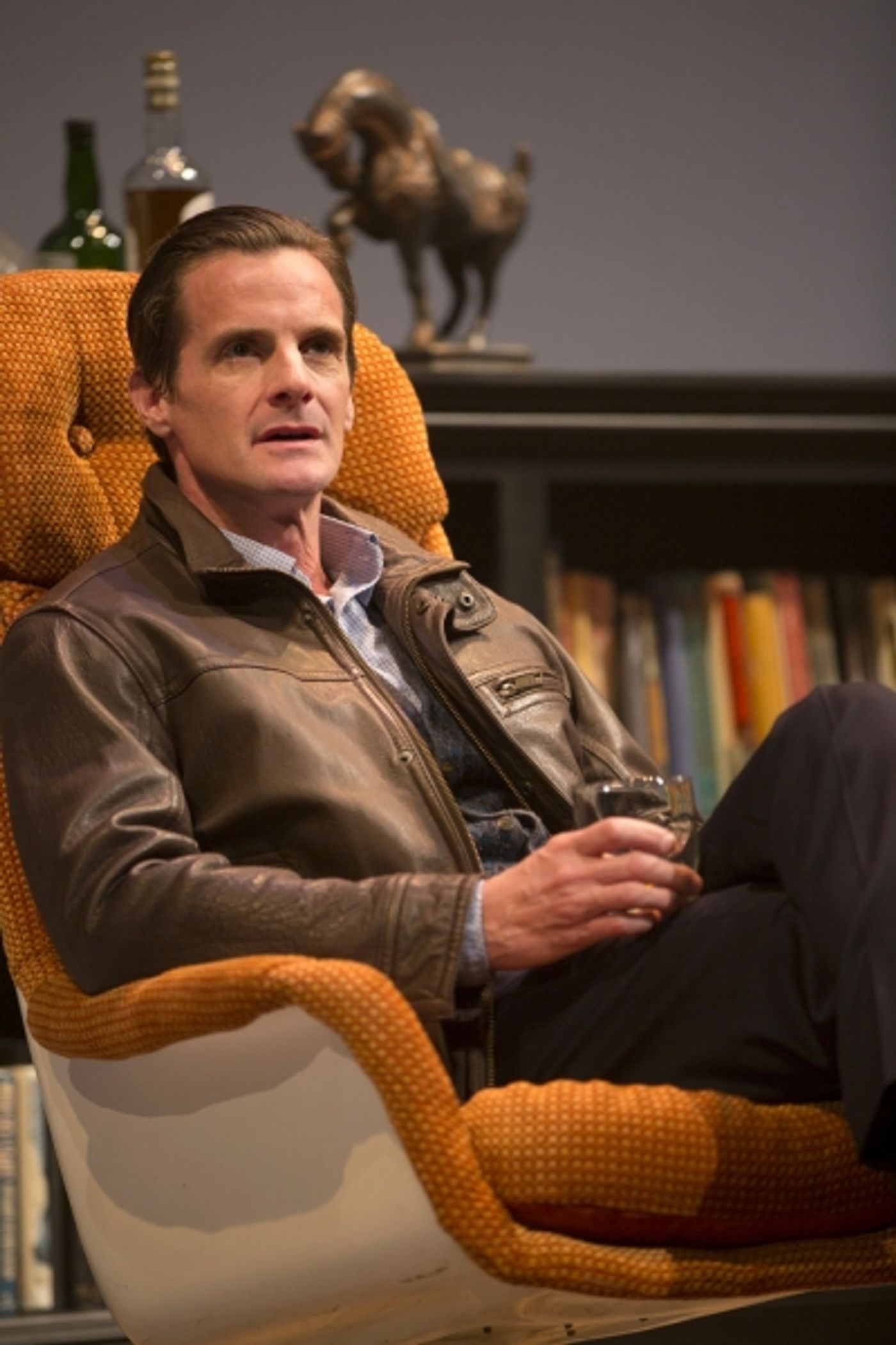Photo Flash: First Look at Huntington Theatre Company's BETRAYAL  Image