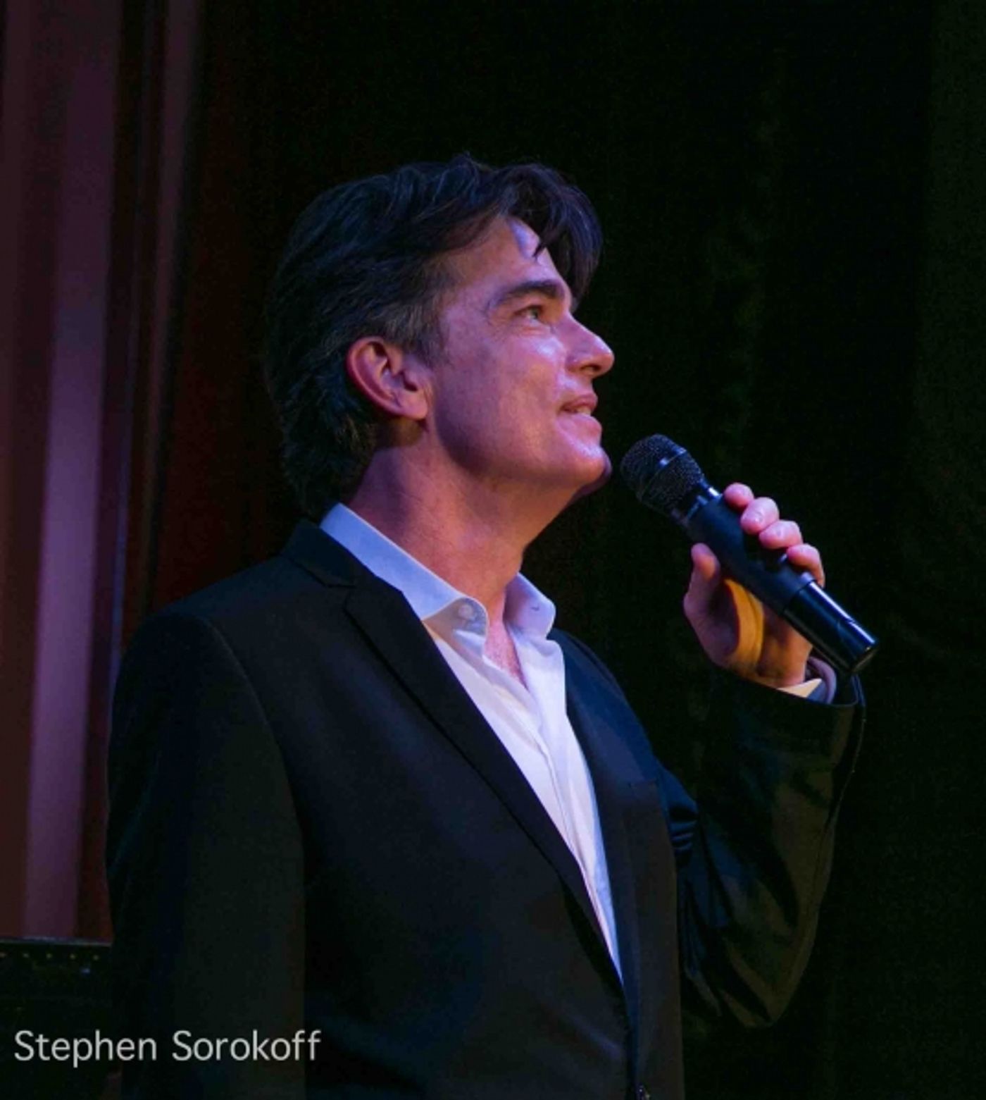Photo Coverage: Peter Gallagher Brings HOW'D ALL YOU PEOPLE GET IN MY ROOM? to Feinstein's  Image