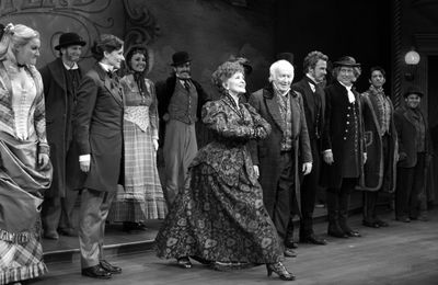 Betsy Wolfe, Stephanie J. Block, Chita Rivera, Jim Norton, Will Chase, Gregg Edelman, Photo