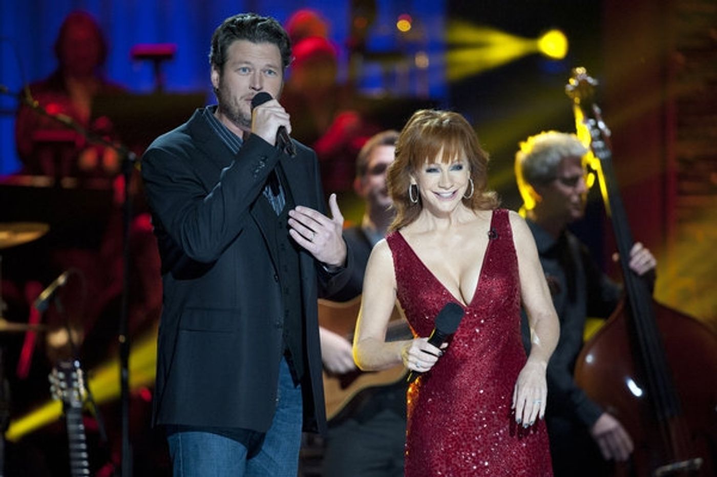 Photo Flash: First Look - BLAKE SHELTON'S NOT-SO-FAMILY CHRISTMAS on NBC  Image