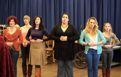 Norah Long, Kera Halbersleben, Christine Cornell, Nadine Zahr, Ashley Kate Adams, Jen Photo