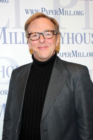 Edward Hibbert
 Photo