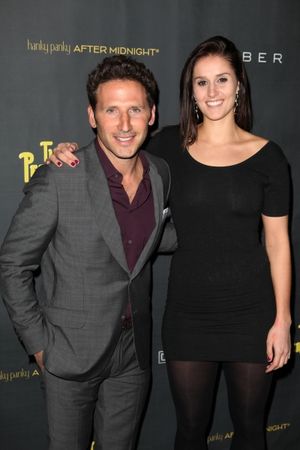 Mark Feuerstein
@ BroadwayWorld Mark Feuerstein
Photo