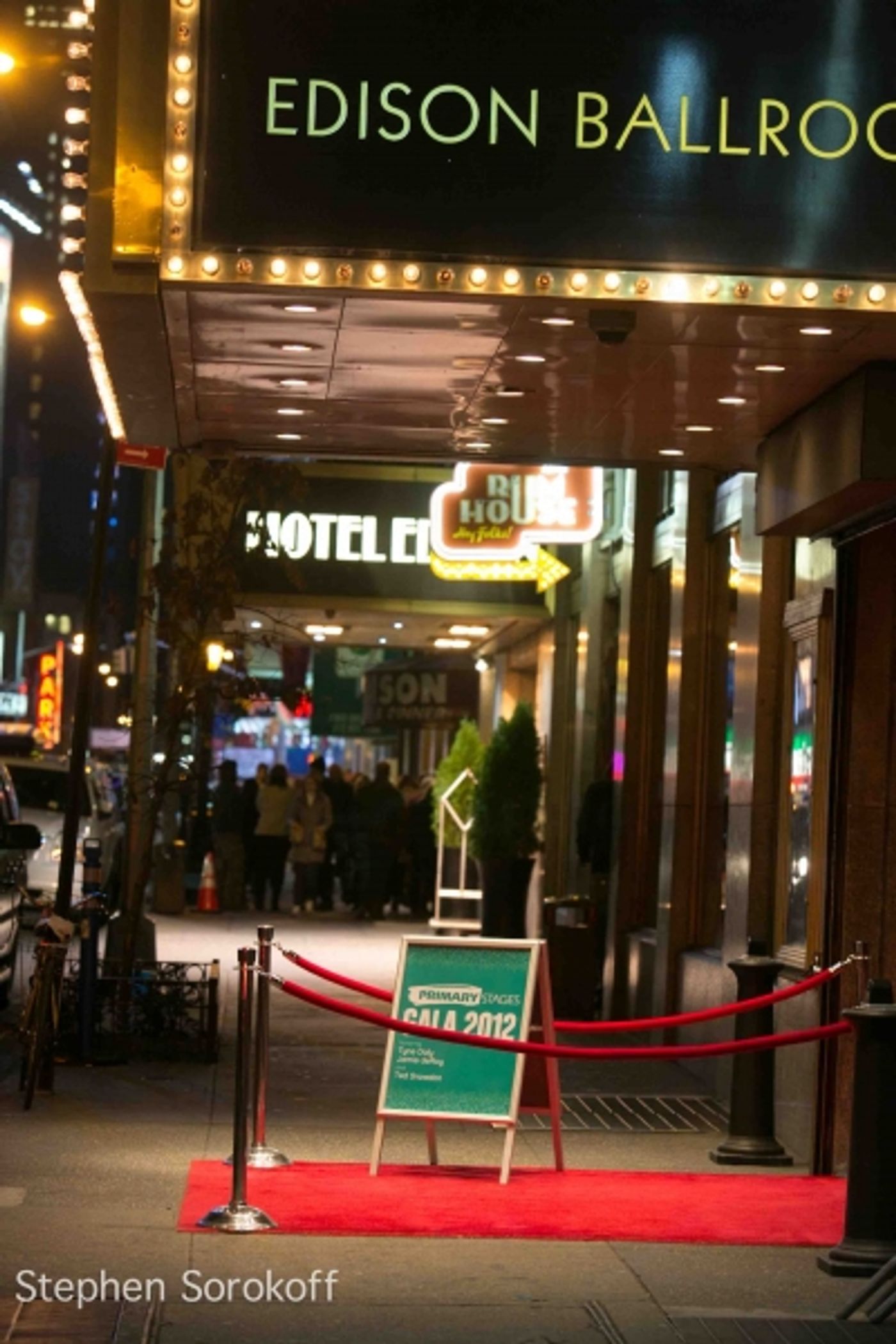 Photo Coverage: Inside the 2012 Primary Stages Gala  Image