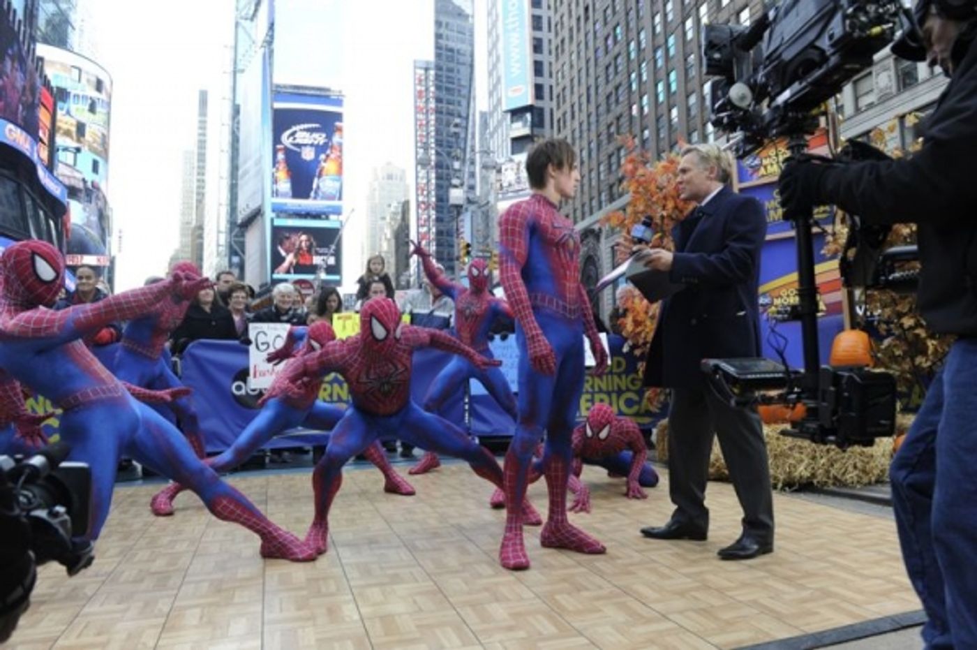 Photo Flash: Cast of SPIDER-MAN Unveils 2013-14 BC/EFA Calendar on GOOD MORNING AMERICA  Image