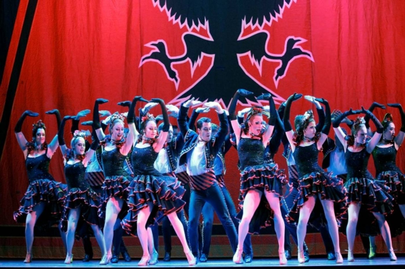 Photo Flash: First Look at David Hobson, Rachael Beck and More in CHITTY CHITTY BANG BANG  Image