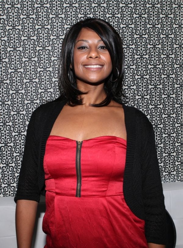 Nicole Lewis Photo