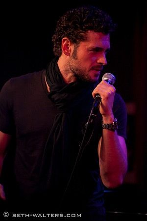 Adan Canto Photo