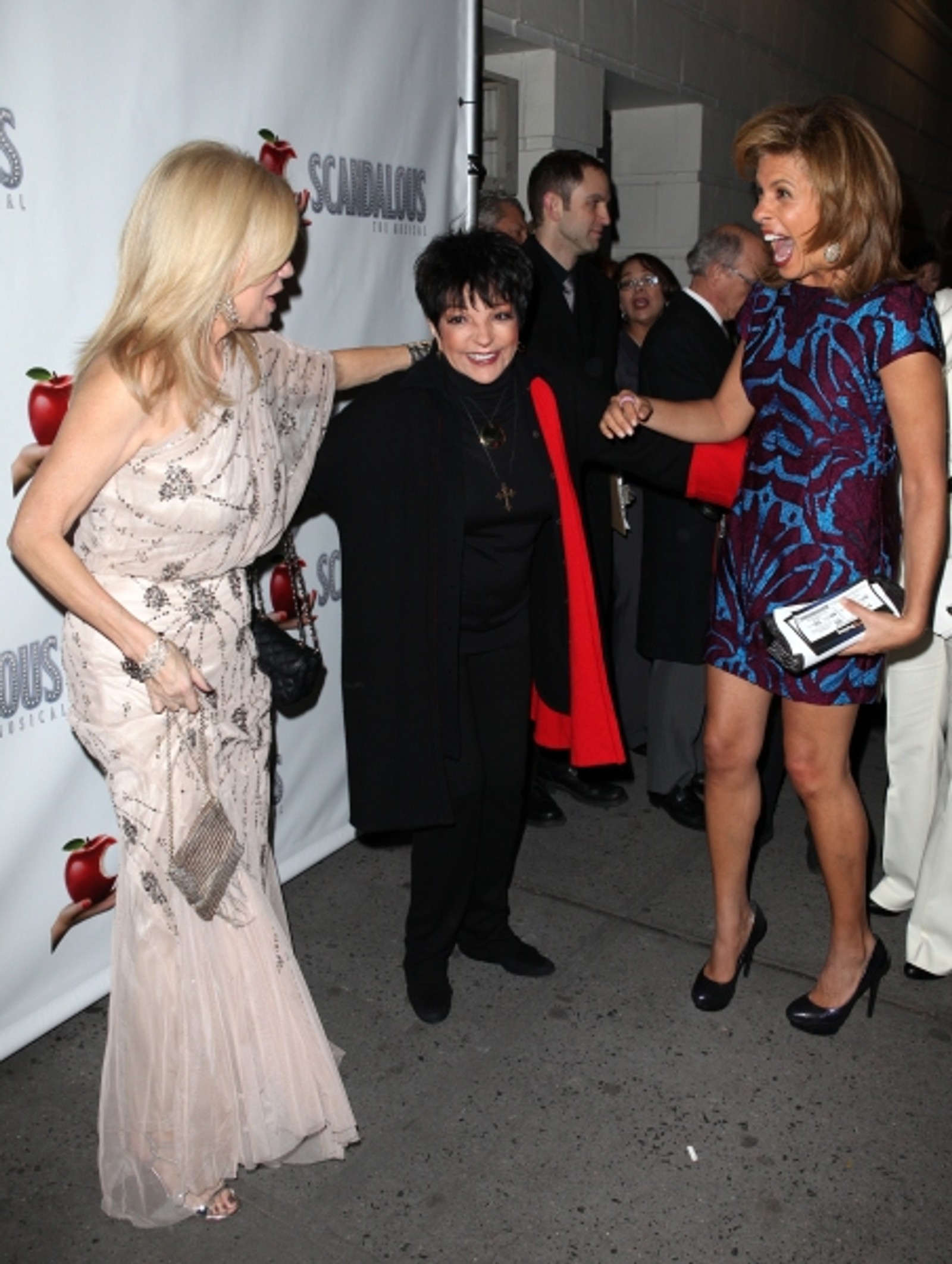 Photo Coverage: SCANDALOUS' Opening Night Arrivals! — photo 37 of 52