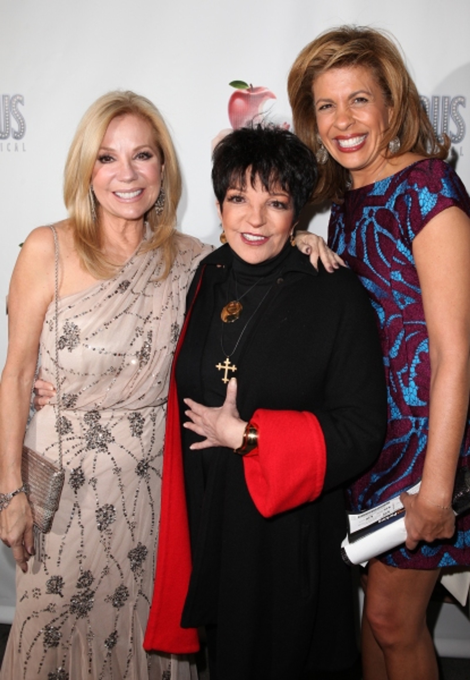 Photo Coverage: SCANDALOUS' Opening Night Arrivals! — photo 39 of 52